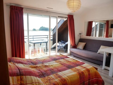 Étel - Studio lumineux 25 m², 2* - FR-1-479-168 Apartment in Étel