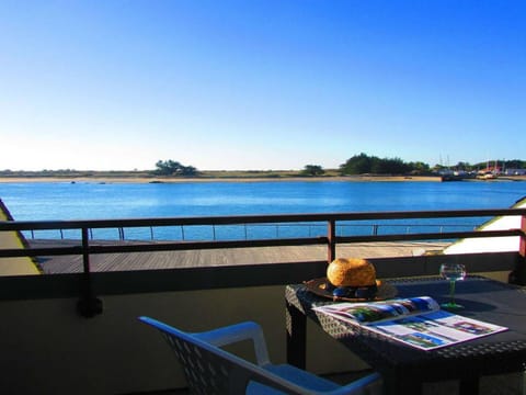 Étel - Studio lumineux 25 m², 2* - FR-1-479-168 Apartment in Étel