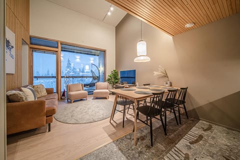 TV and multimedia, View (from property/room), Balcony/Terrace, Living room, Dining area, heating, internet, kitchen