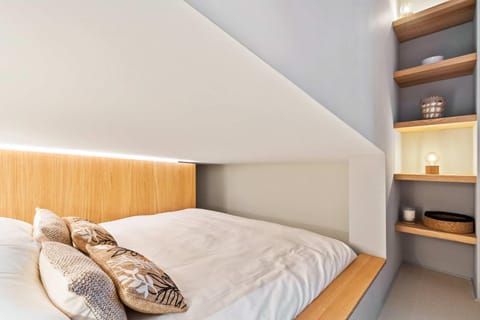 Modern Studio Near Gare & City Center, Wi-Fi Inn in Luxembourg