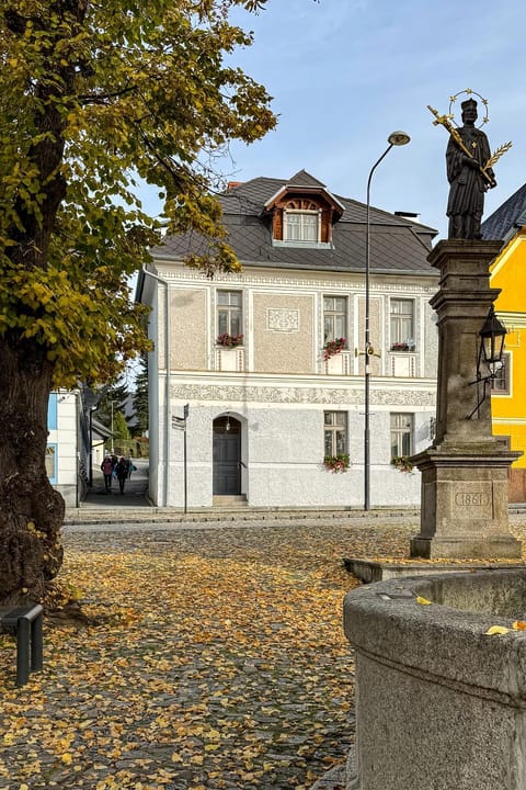 Property building, City view