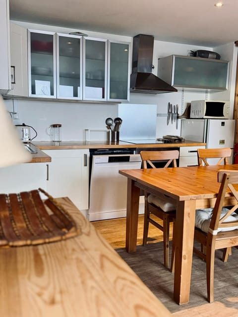 L'Evasion Alpine Apartment in Huez