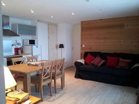 L'Evasion Alpine Apartment in Huez