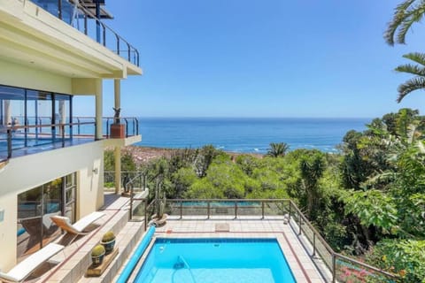 Villa Sol Camps Bay - Family Villa with 360 views Villa in Cape Town