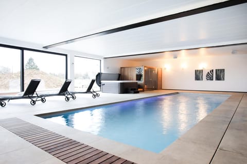 Sauna, Spa and wellness centre/facilities, Spa and wellness centre/facilities, Swimming pool, Swimming pool, sunbed
