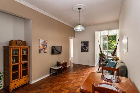 Communal lounge/ TV room, Living room, Dining area