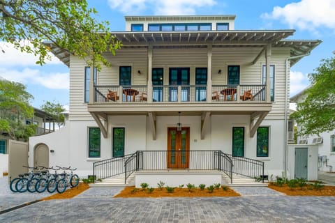Chloe's Cottage and Carriage House House in Rosemary Beach