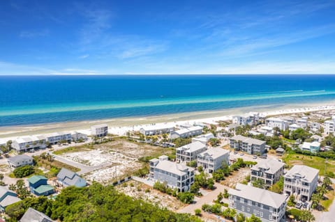 Good Day Getaway House in Inlet Beach