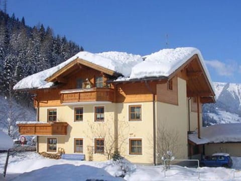 Property building, Winter