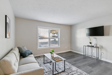 Barcelo at East Cobb Q7 1 Bd 1 Bth Furnished Apartment in Marietta