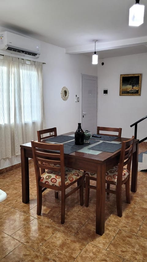 Living room, Dining area, air conditioner