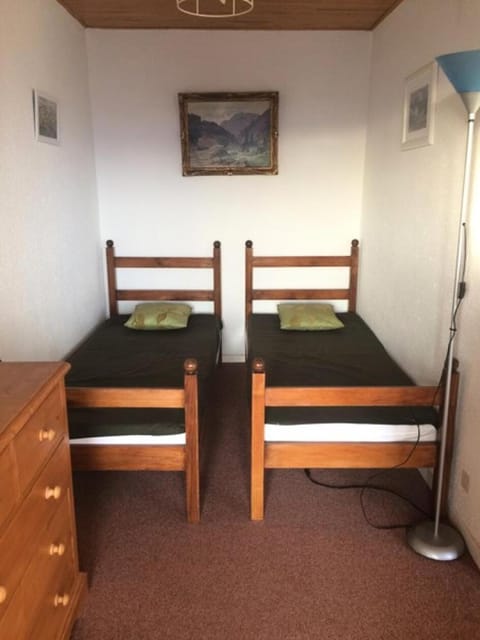 Bed, Bedroom, furniture