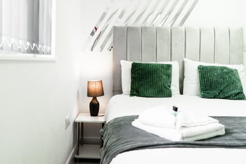 Centrally Located Apartments Apartment in Cardiff