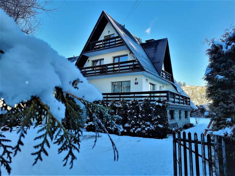 Property building, Winter