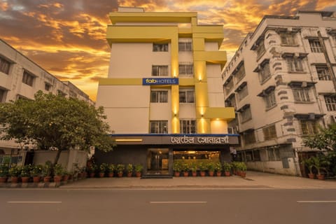 Property building, Facade/entrance