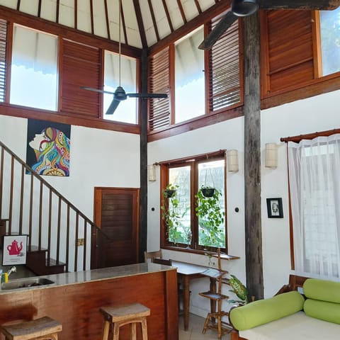 Wooden villa pererenan canggu Villa in North Kuta