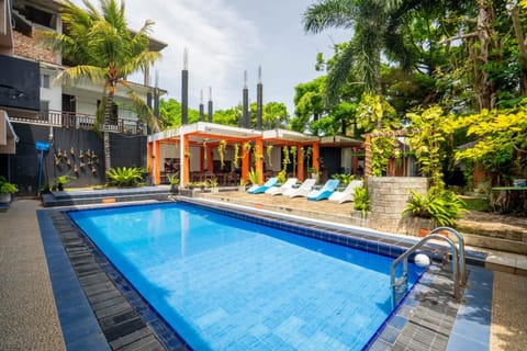 Day, Garden, Garden view, Pool view, Swimming pool, sunbed