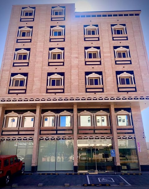 Property building, Day
