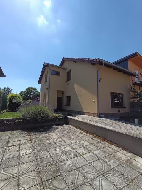 Property building, Parking