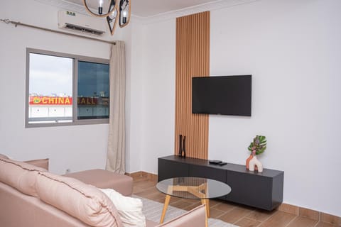 Communal lounge/ TV room, Living room