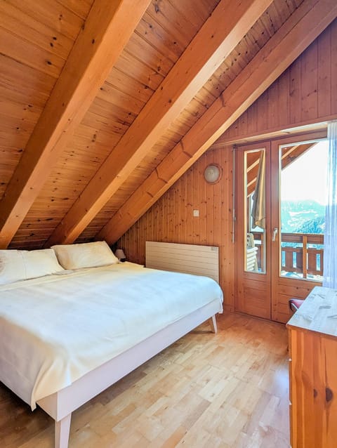 Bed, Natural landscape, Bedroom, wardrobe