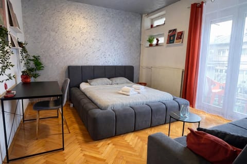 Casa Terracota in City Square Apartment in Serbia