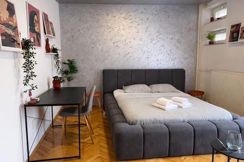 Casa Terracota in City Square Apartment in Serbia