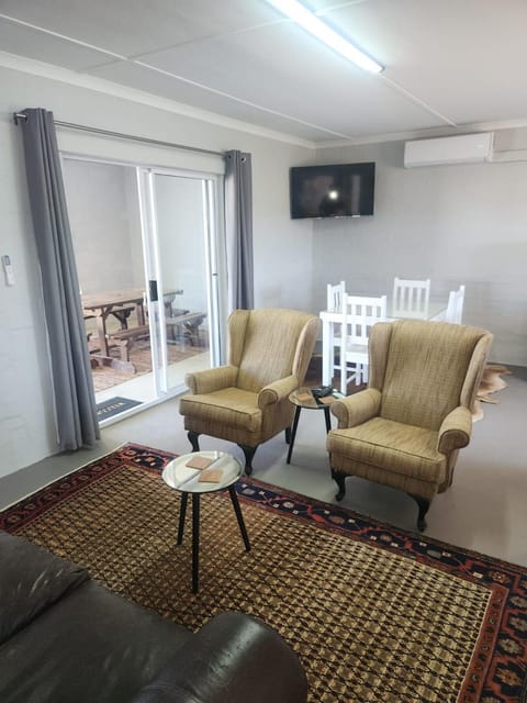 Volgenoeg Self Catering Family Unit Apartment in Western Cape