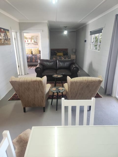 Volgenoeg Self Catering Family Unit Apartment in Western Cape