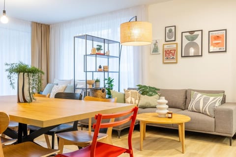 Living room, Seating area, Dining area