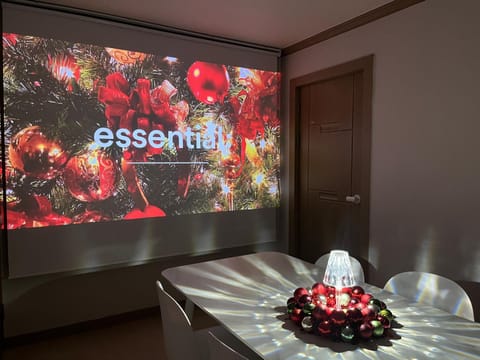 TV and multimedia, Living room, Dining area, Evening entertainment, group of guests, heating, internet