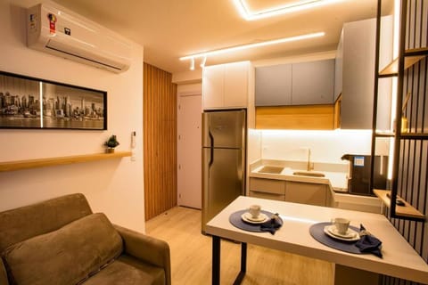 Kitchen or kitchenette, Living room, air conditioner