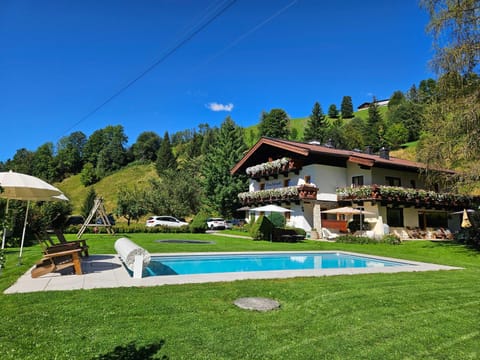 Pension Schnaitl Bed and Breakfast in Salzburgerland