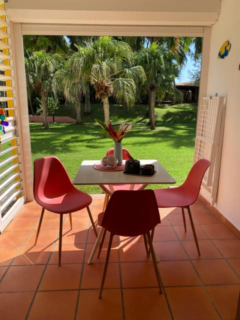 Dining area, Garden view