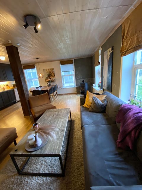 2BR Deluxe Apartment - Northern City center Apartment in Tromso