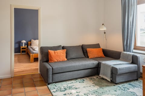 Living room, room service
