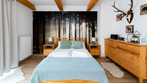 Bed, Photo of the whole room