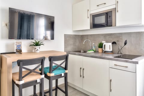 STUDIOS cosy Quartier Harteloire proche centre-ville Apartment in Brest