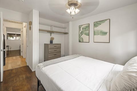 Chic in Chico w 2 Kings for Fam House in Chico