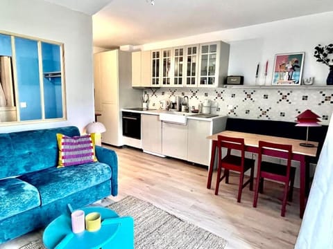 Magnifique logement plein centre face aux pistes Apartment in Saint-Étienne-de-Tinée