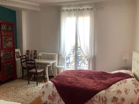 Maison avec jardin, Paris centre, 5 chambres Villa in Paris