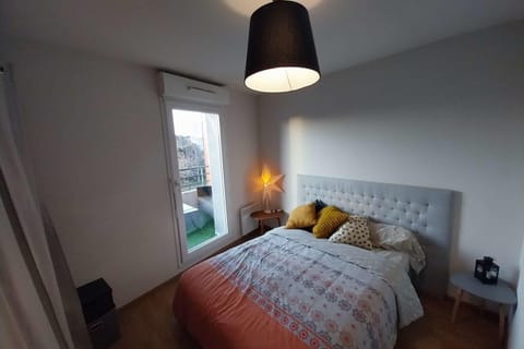 Charming T3 with balcony near beach Apartment in Arradon