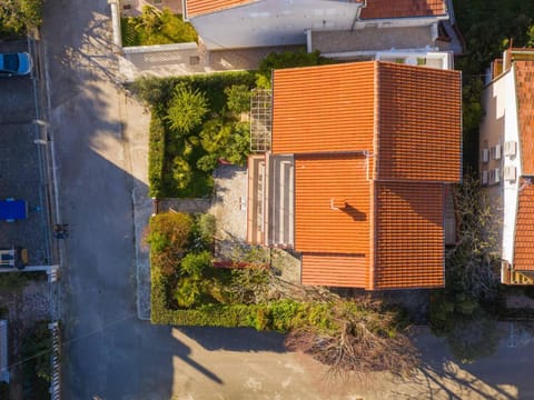 Property building, Bird's eye view