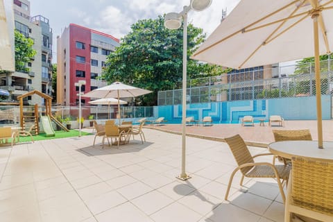 Seating area, Swimming pool