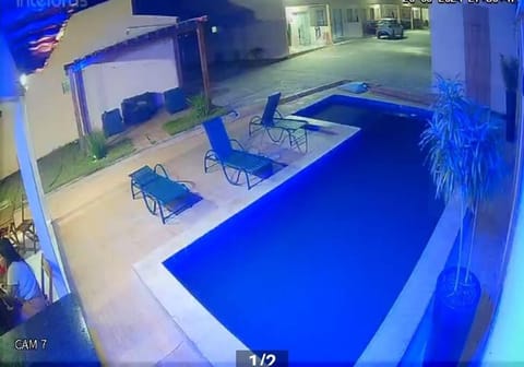 Garden, Swimming pool