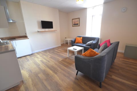 Premier Lodge Central Apartment hotel in Wolverhampton