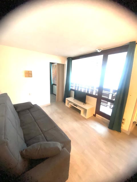 Charmant appt 2 Ch St Jacques Apartment in Mâcot-la-Plagne