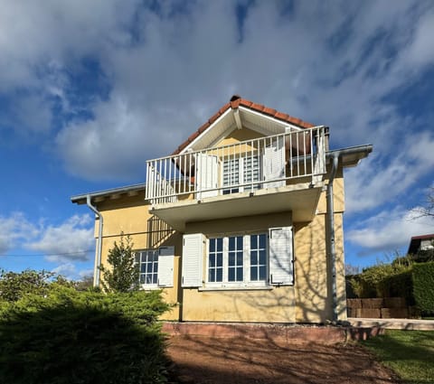 Property building, Balcony/Terrace