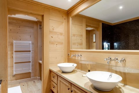 Chalet Homer Apartment in Saanen