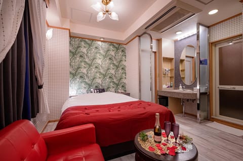 Bed, Photo of the whole room